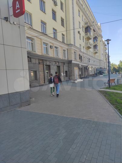 Торговая площадь на высоком трафике 15.5 м²