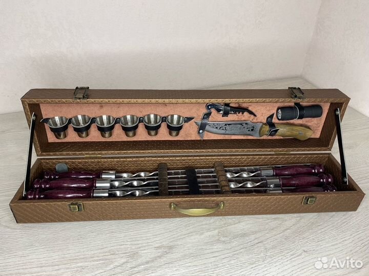 Шашлычный набор в дипломате 16 предметов