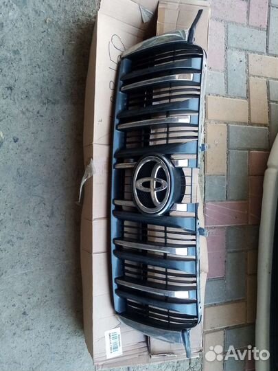 Решетка радиатора прадо 150