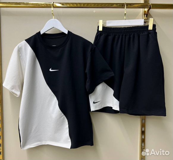 Костюм Nike (шорты, футболка)