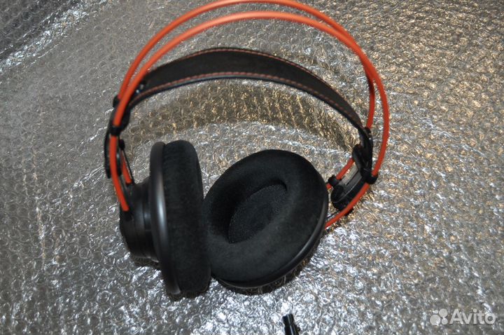 Наушники AKG K712 Pro