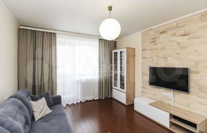 2-к. квартира, 55 м², 5/5 эт.