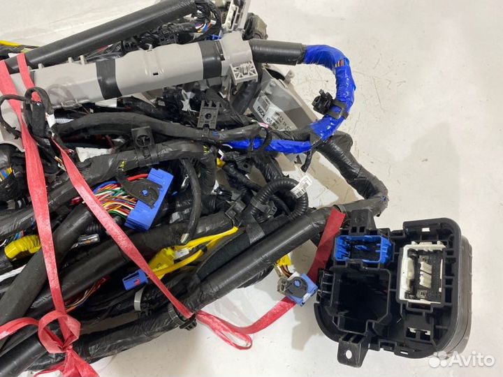 Проводка подкапотная Hyundai Santa Fe 4 2018