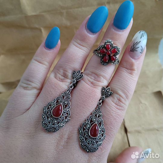 Комплект с марказитами и сердоликом, серебро