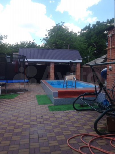 Дом 180 м² на участке 3 сот.