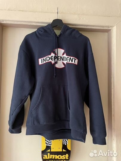 Винтажное худи independent trucks