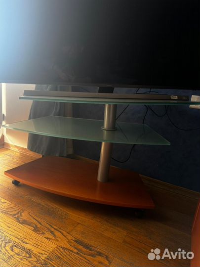 Тумба под телевизор Италия б/у