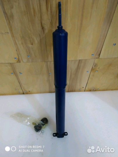 Амортизатор Jeep Grand Cherokee 93-04 г