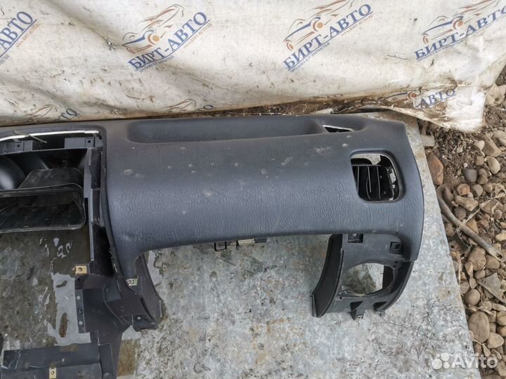 Торпедо Mitsubishi Carisma I рестайлинг (1999—2004