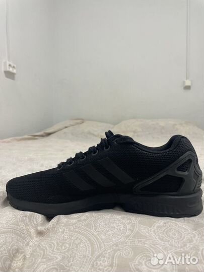 Кроссовки adidas zx flux