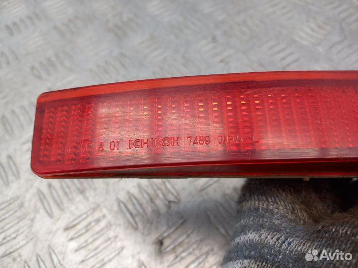 Отражатель в бампер задний левый Infiniti Fx45 4.5