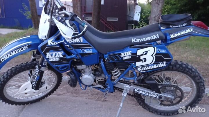 Kawasaki KDX200