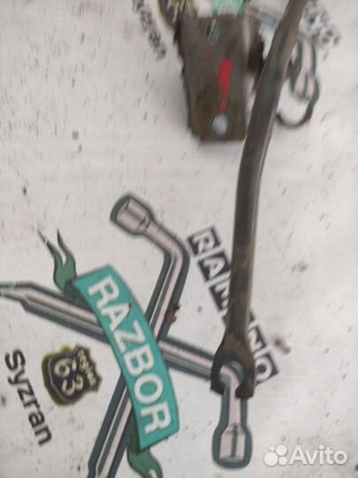 Педаль газа Nissan Serena C23