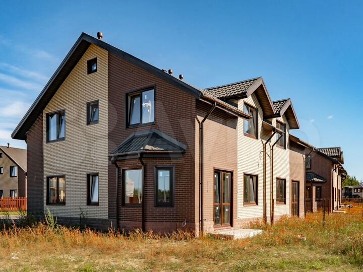 Таунхаус 120 м² на участке 3 сот.