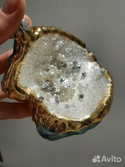 Елочна игрушка стекло новая ракушка с жемчугом