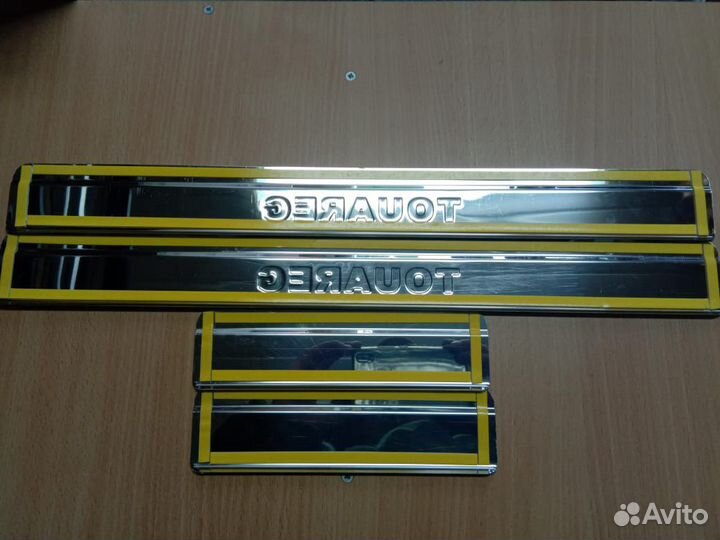 Накладки на пороги VW Touareg c 2015 (нержавейка)