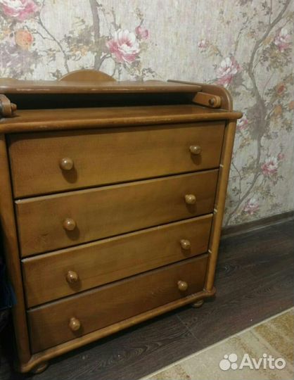 Комод с пеленальным столиком