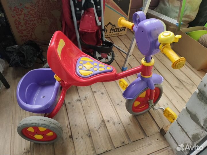 Детский велосипед с родительской ручкой