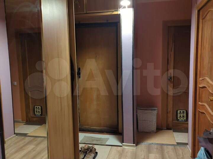 Комната 25 м² в 3-к., 5/5 эт.