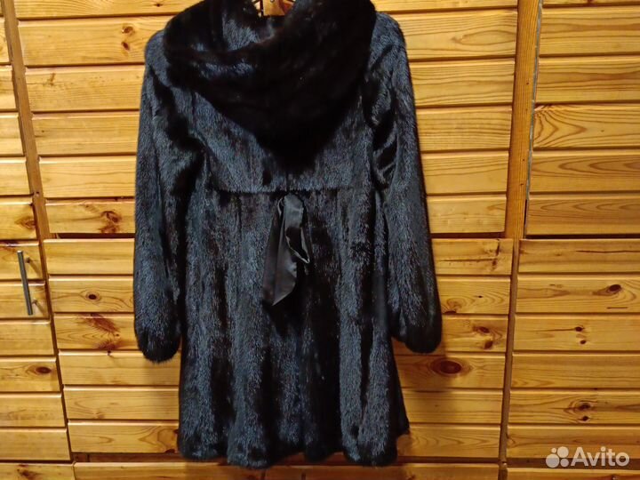 Шуба норковая цельная