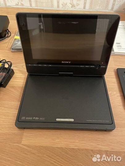 Портативный dvd-плеер Sony DVP-FX850