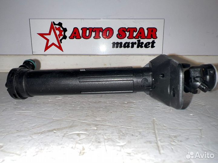 Форсунка омывателя фар левая новая Audi A6 (11-14)