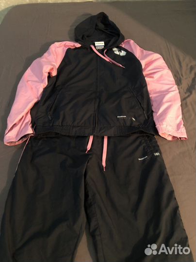 Костюм спортивный