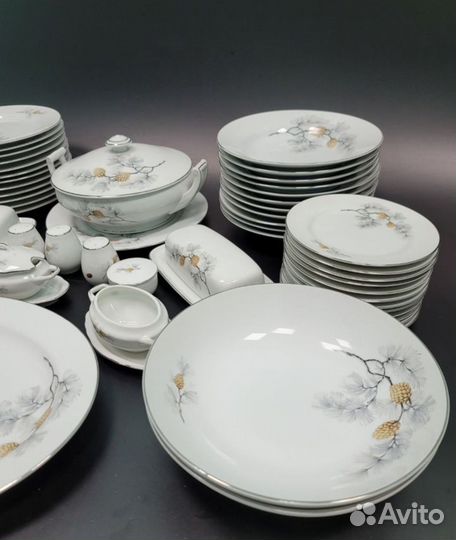 Столовый сервиз Sone шишки 333R Япония