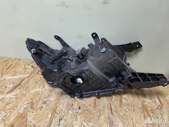 Фара Land Cruiser Prado 150 рест