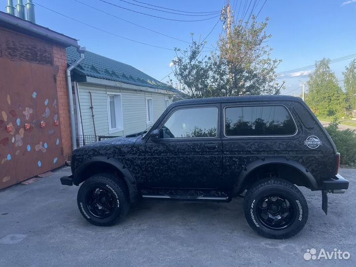 LADA 4x4 (Нива) 1.7 МТ, 2015, 75 000 км