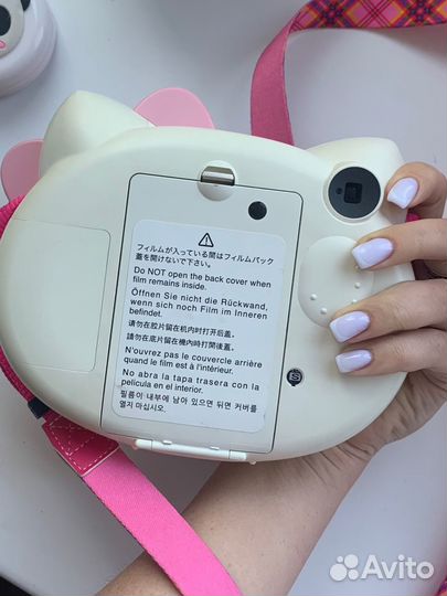 Фотоаппарат instax mini hello kitty