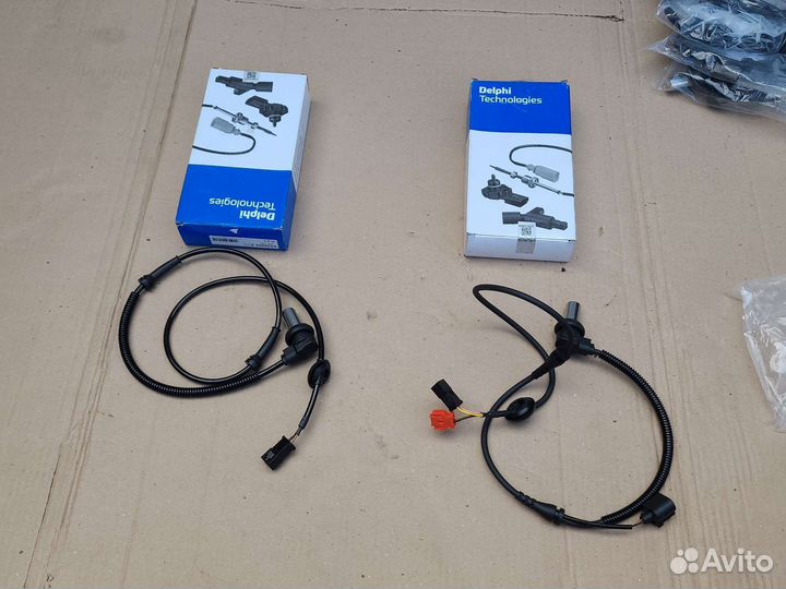 Датчик abs передний Audi A4 Volkswagen Passat B5
