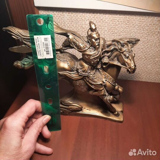 Фигурка Куанг Кунг на коне