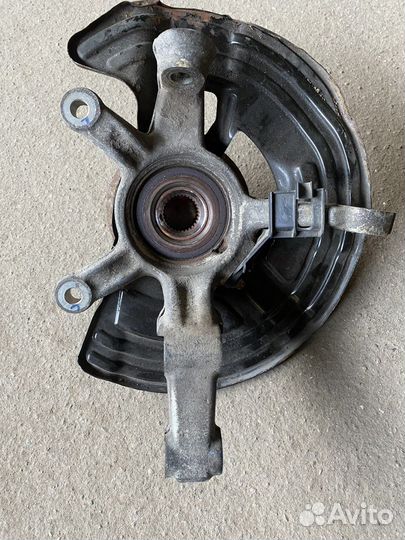 Поворотный кулак правый Mercedes CLA C117 W246