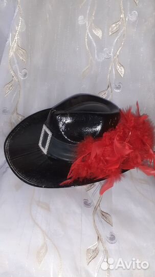 Шляпы и аксессуары для праздников
