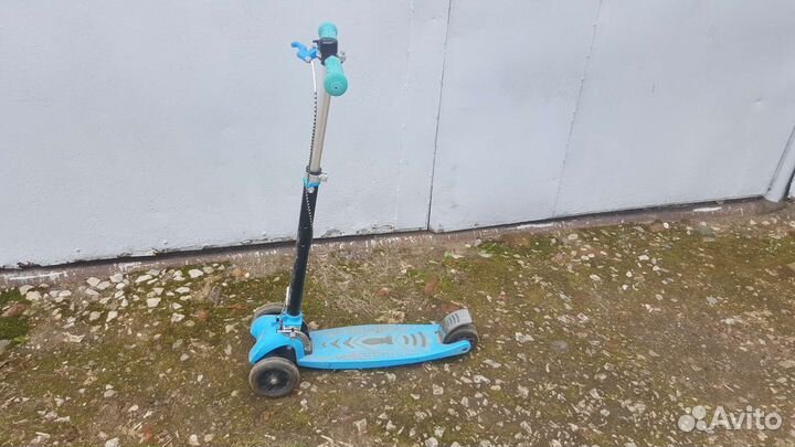 Самокат детский трехколесный