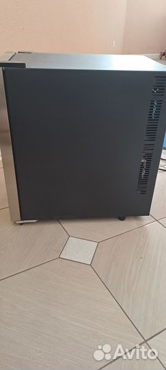 Холодильник для вина Meyvel