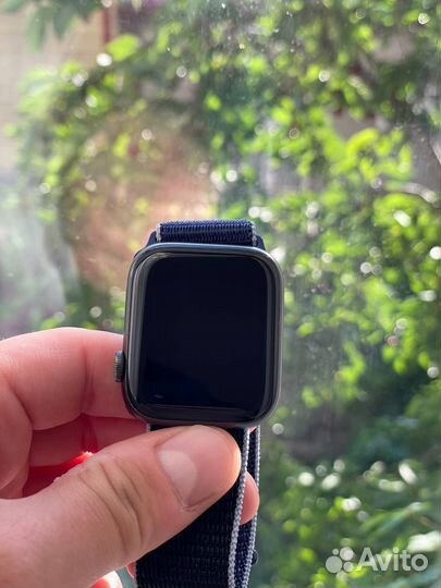 Часы apple watch se 44 mm