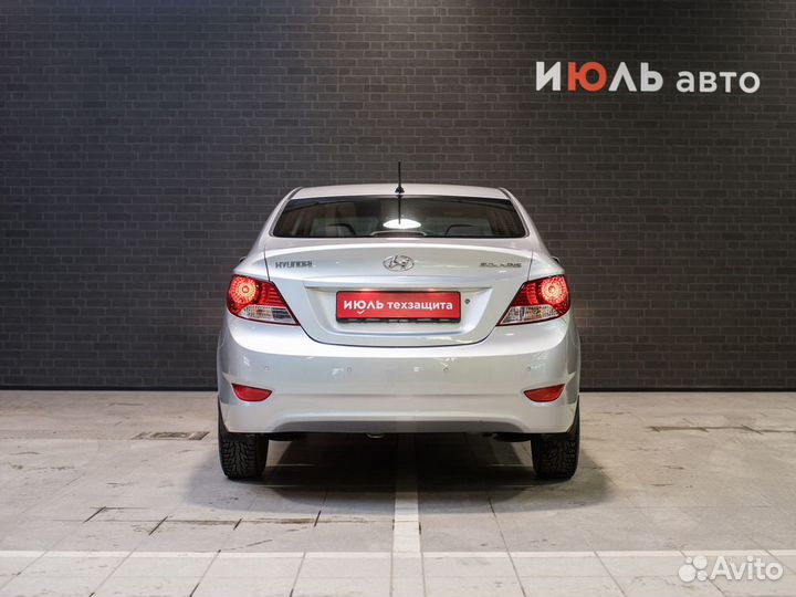 Hyundai Solaris 1.4 AT, 2012, 129 211 км