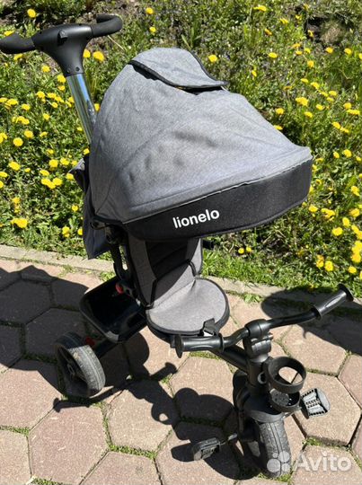 Трёхколёсный велосипед с ручкой lionelo