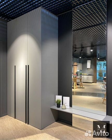 Красивый шкаф