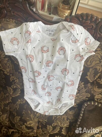 Продам детские вещи