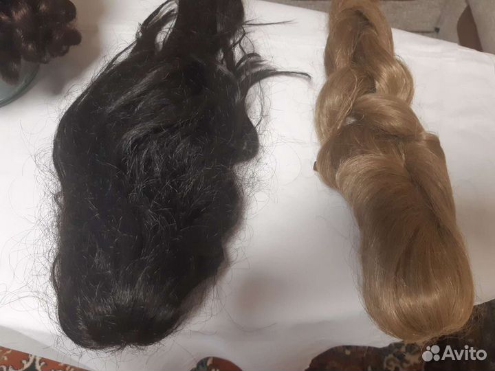 Парики и хвосты