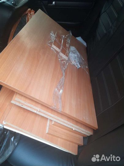 Письменный стол