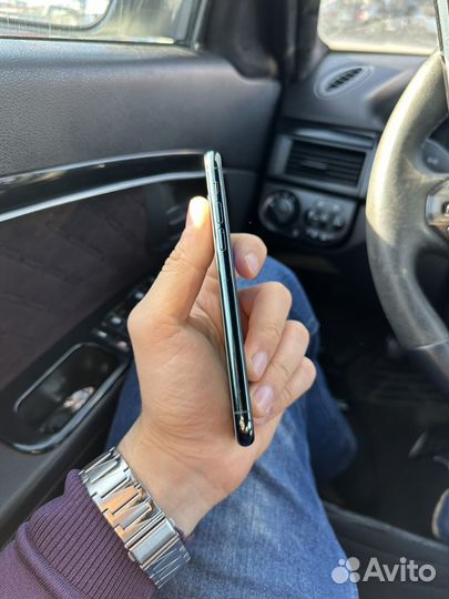 iPhone 11 Pro, 512 ГБ