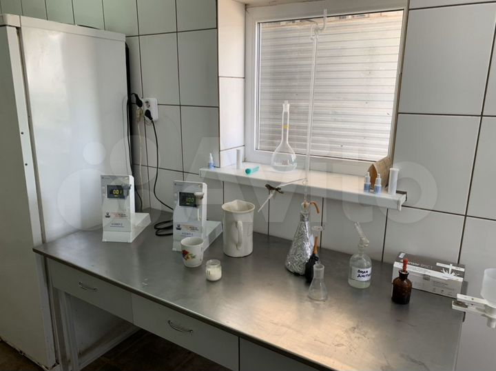 Свободного назначения, 1000 м²