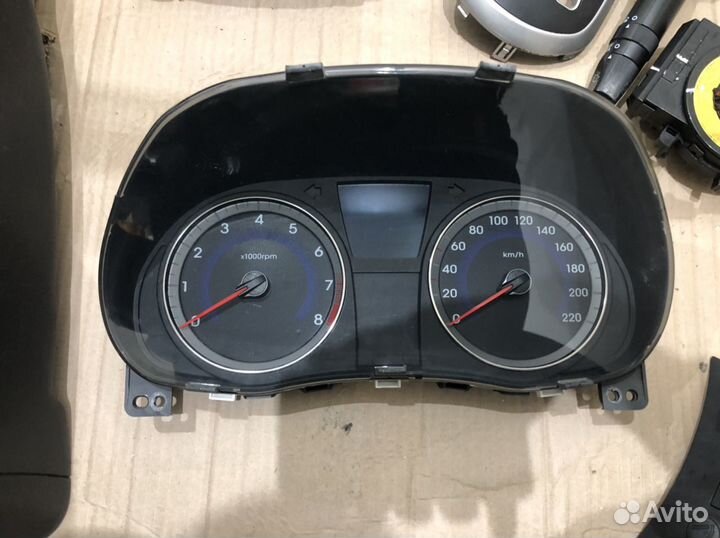 Панель приборов Хендай Солярис Hyundai Solaris