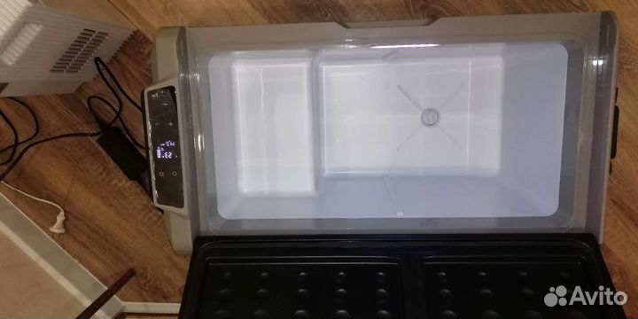 Автомобильный холодильник