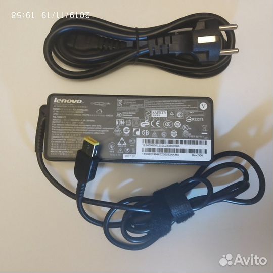 Зарядка для lenovo прямоугольный