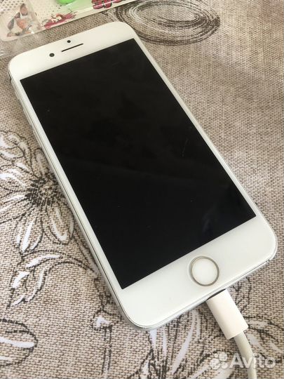 Телефон iPhone 7 128gb